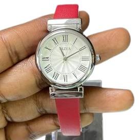 Women Quartz Bracelet Watch with Acrylic Band 23 in Casual Wristwatch